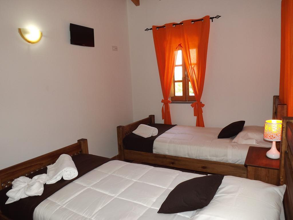 Casa De Campo Vale Do Asno Altura Zimmer foto